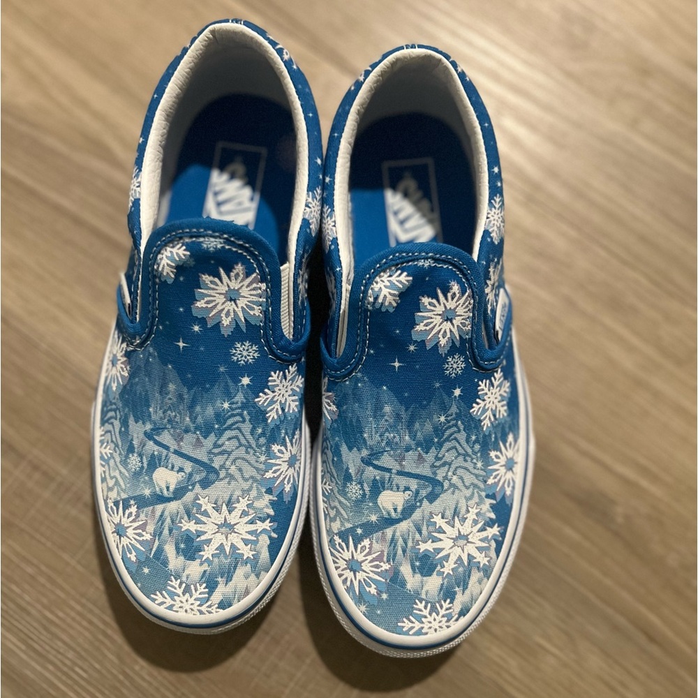 Kids Vans slip-ons size 2. New. Never worn.
